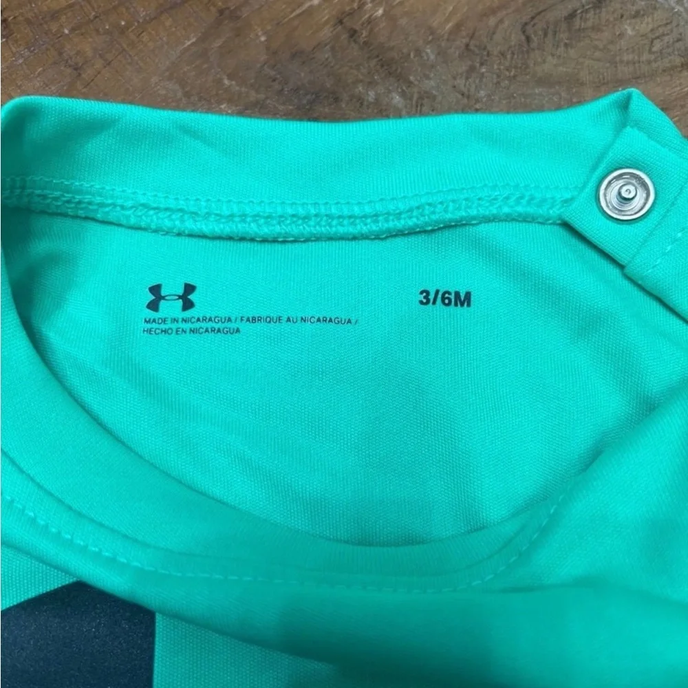 NWT Under Armour Infant 2 Piece Set